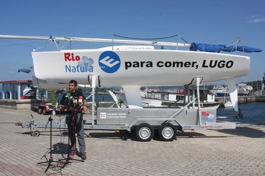 Se presenta en Vilagarcía de Arousa el equipo de regatas “…E para comer, Lugo”